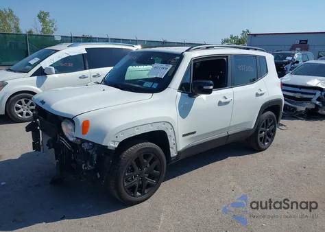 2022 Jeep Renegade Altitude 4X4 из США, поврежденный, VIN ZACNJDE11NPN57672